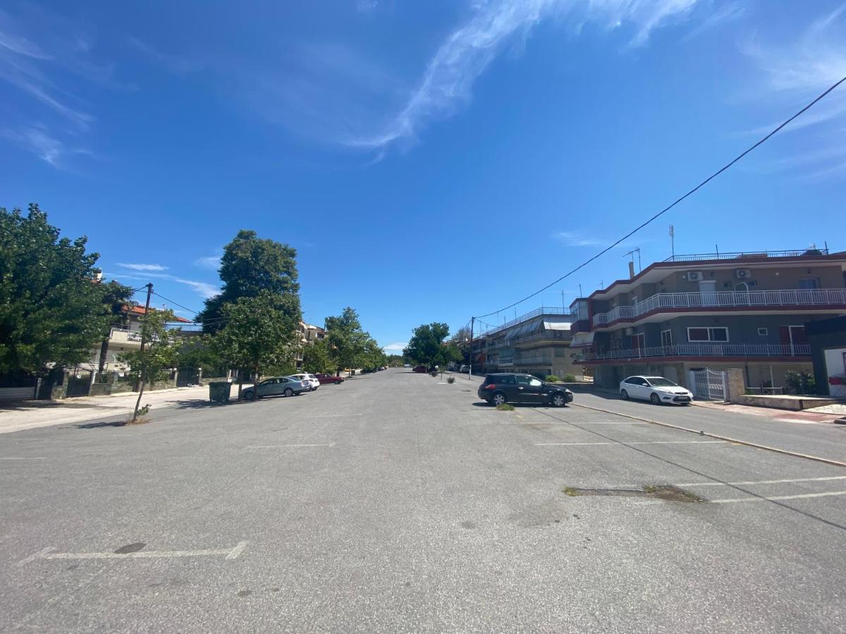 Vyron 2 Lusso Apartment Nea Michaniona Bagian luar foto