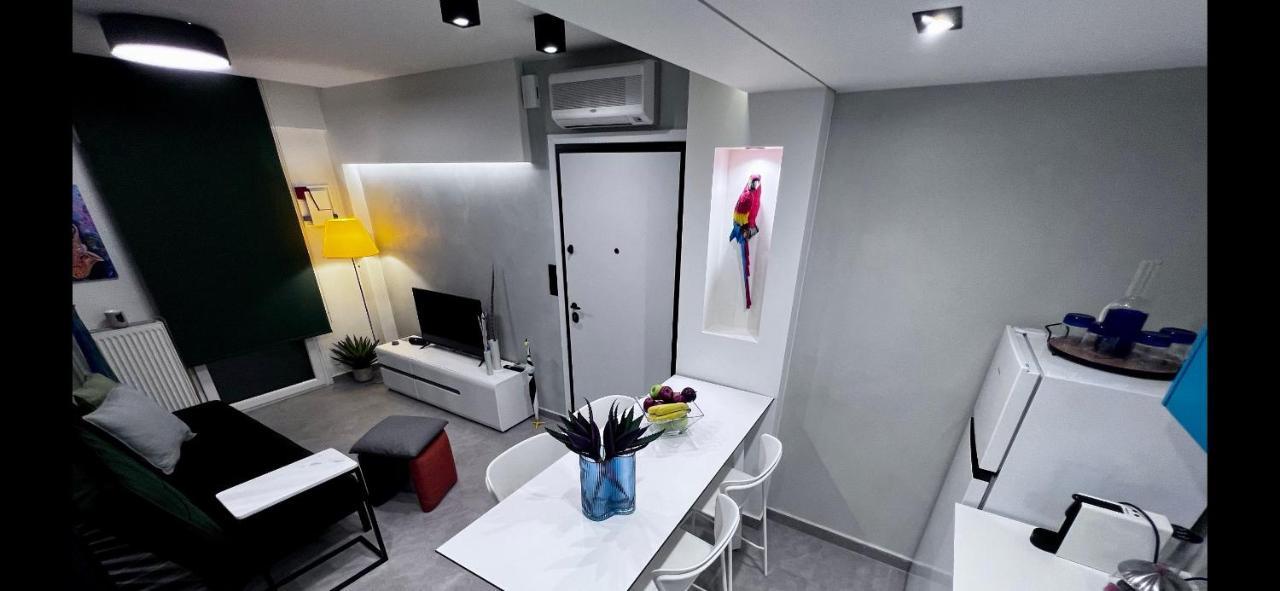 Vyron 2 Lusso Apartment Nea Michaniona Bagian luar foto